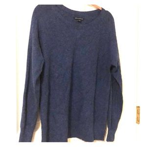 American Eagle sweater blue EUC